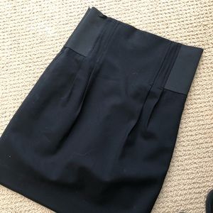 Elizabeth & James Black Pencil Skirt